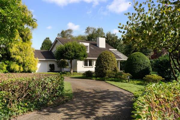 Woning Burgemeester van Erplaan 4 Kaatsheuvel