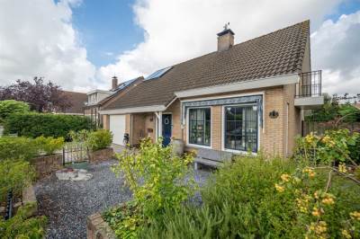 Woning Fahrenheitstraat 12 Kruiningen