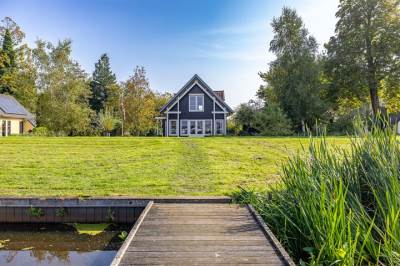 Woning Meerzicht 4 Midlaren