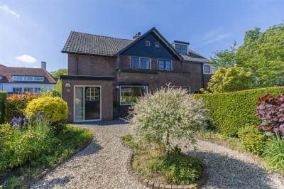 Woning Ruiterweg 10 Laren (NH)