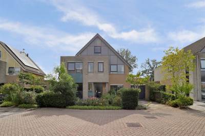 Woning Hooiland 8 Stolwijk