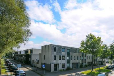 Woning Laan van Vlaanderen 626 Amsterdam