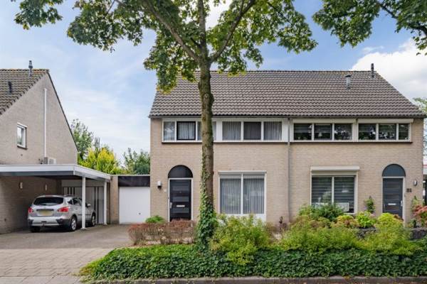 Woning Merwedelaan 50 Veghel