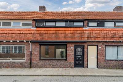 Woning Pastoor Smitsstraat 64 Tilburg