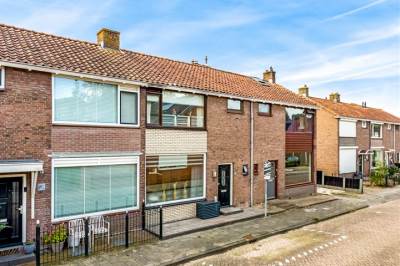 Woning Schoolstraat 16 Heenvliet