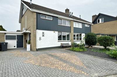 Woning van Rechterenlaan 8 Coevorden