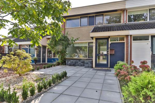 Woning De Merel 27 Surhuisterveen