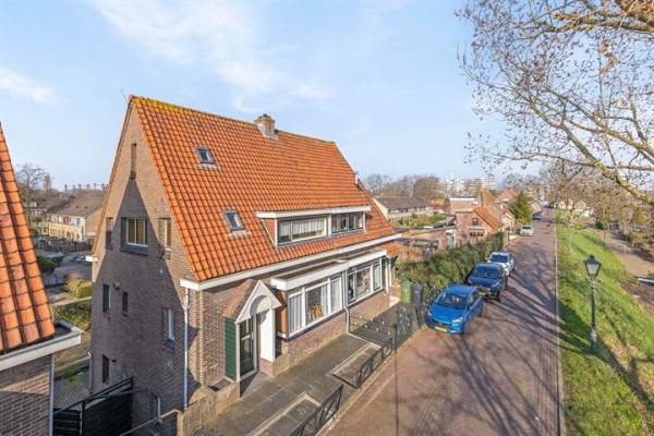 Woning Dorpsstraat 277 Hoogvliet Rotterdam