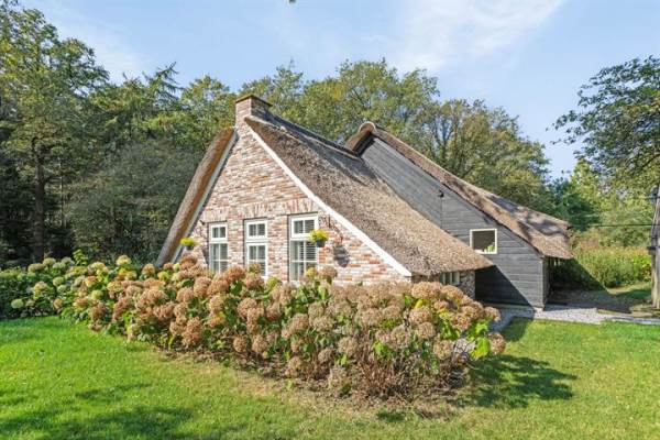 Woning Middenweg 15 Vledder