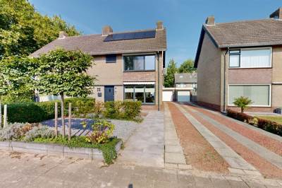 Woning Anemoonlaan 30 Raamsdonksveer