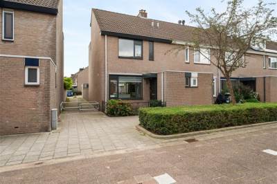 Woning Bronsmos 35 Nieuwerkerk aan den IJssel