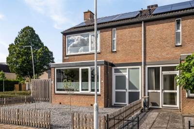 Woning Bachlaan 98 Terneuzen