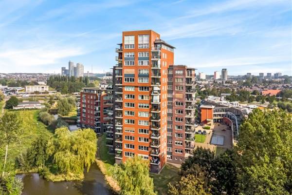 Woning Thetfordstraat 216 Spijkenisse