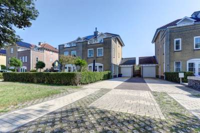 Woning Middensluis 6 Wemeldinge