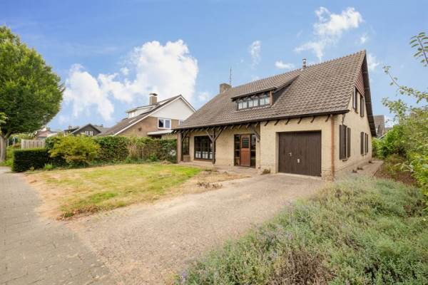 Woning Nijverheidsstraat 19 Beneden-Leeuwen