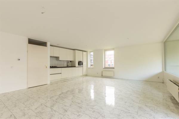 Woning Willem Baerdesenstraat 4 Amsterdam