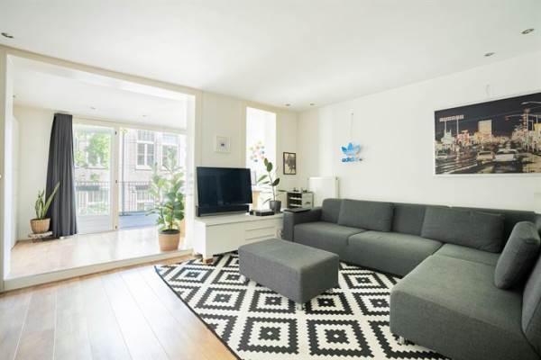 Woning Kinkerstraat 360- 1 Amsterdam