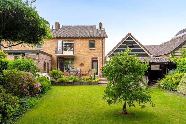 Woning Eerbeekseweg 17 Loenen