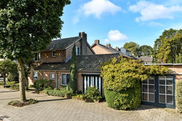 Woning Mr. Troelstrastraat 12 Elst (GE)