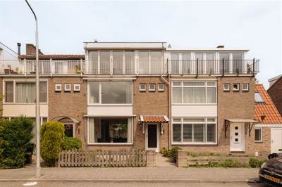 Woning Mr. F.A. van Hallweg 24 Amstelveen