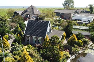 Woning Middenweg 2 Andijk