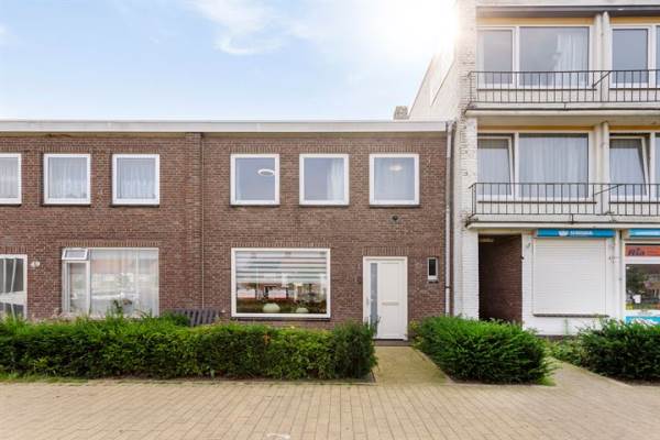 Woning Pater van den Elsenplein 48 Tilburg