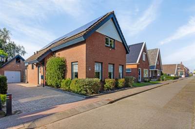 Woning Hoofdkanaal WZ 103 Emmer-Compascuum