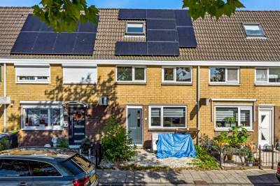 Woning Carmenstraat 8 Spijkenisse