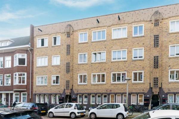Woning Bloys van Treslongstraat 55- 1 Amsterdam