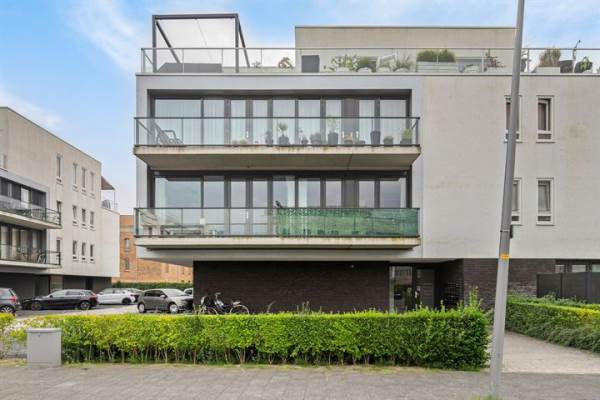 Woning Beneluxlaan 909 Almere