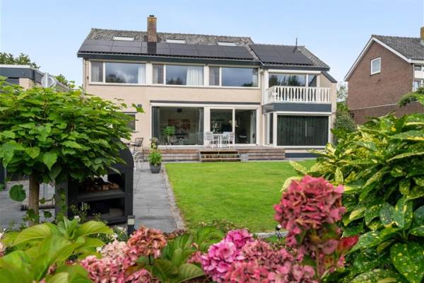 Woning Mr P D Kleylaan 5 Nieuwerkerk aan den IJssel