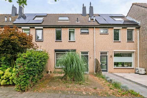 Woning Biezenweide 18 Puttershoek