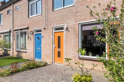 Woning Hooikamp 27 Leerdam