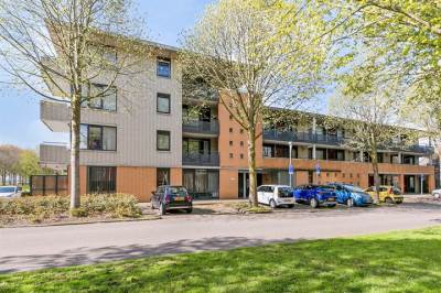 Woning Henriëtte Roland Holstlaan 77 Hoofddorp