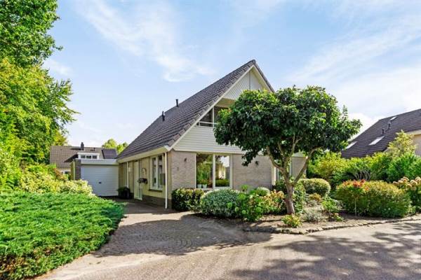 Woning Agaatlaan 1 Veendam