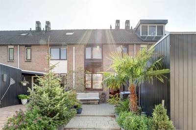 Woning Pruylenborg 142 Hendrik-Ido-Ambacht