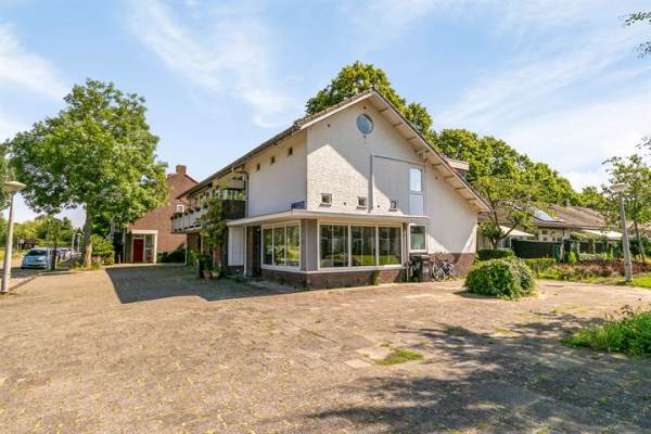 Woning Cort van der Lindenkade 96 Amsterdam