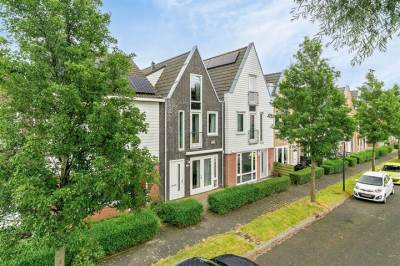 Woning Vredemaker 136 Zwaag