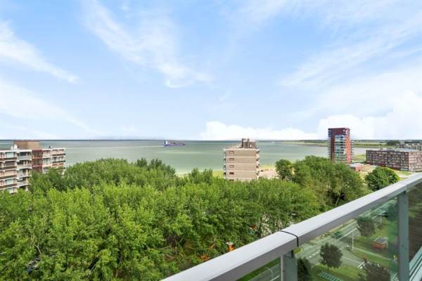 Woning Fahrenheitlaan 460 Terneuzen