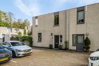Woning Halmstederf 2 Rotterdam
