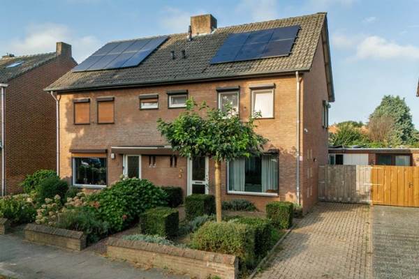 Woning Hendrik van Veldekestraat 6 Venlo