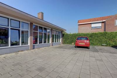 Woning Ambachtshofje 10 's-Gravenpolder