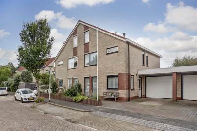 Woning Parelduiker 11 Monster