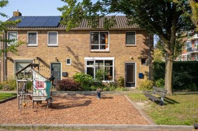 Woning Waalstraat 18 Almelo