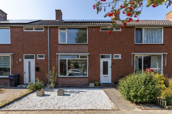 Woning Dr. Th. Tjabbesstraat 52 Veendam