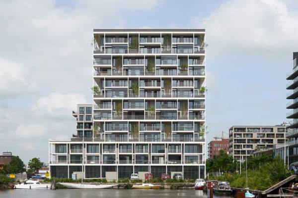 Woning Ridderspoorweg 166 Amsterdam