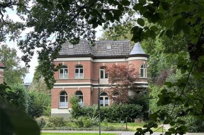 Woning Mr. Van Rhemenslaan 1 Apeldoorn