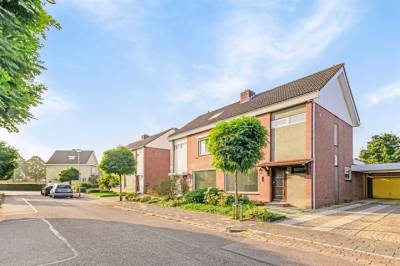 Woning Acacialaan 9 Bunde