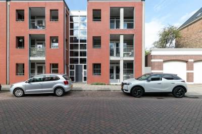 Woning Grotestraat 103 Waalwijk