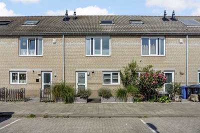 Woning Kentering 19 Hoogvliet Rotterdam